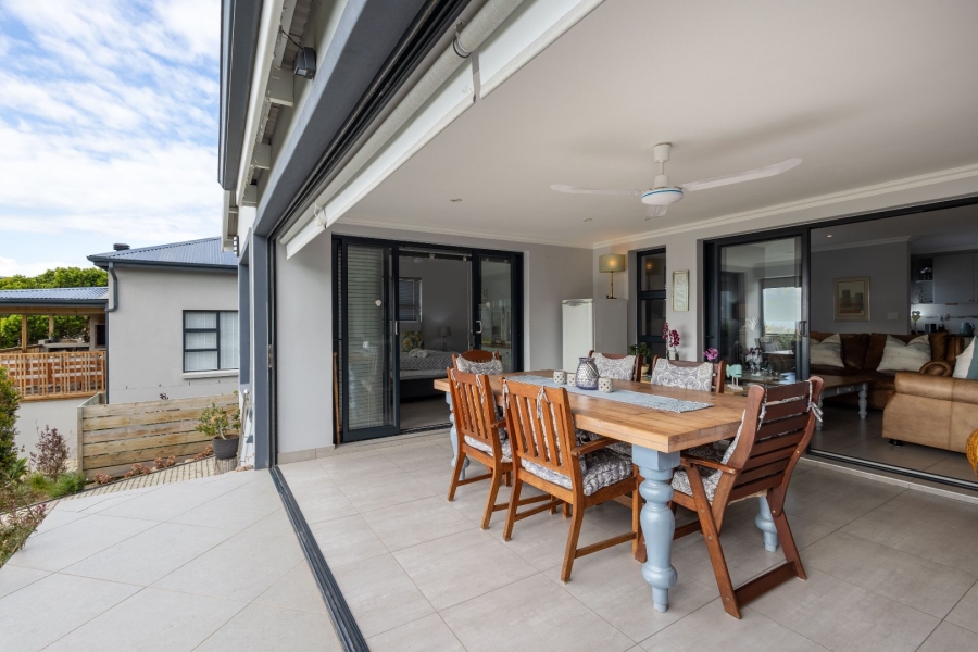3 Bedroom Property for Sale in Whale Rock Sun Western Cape